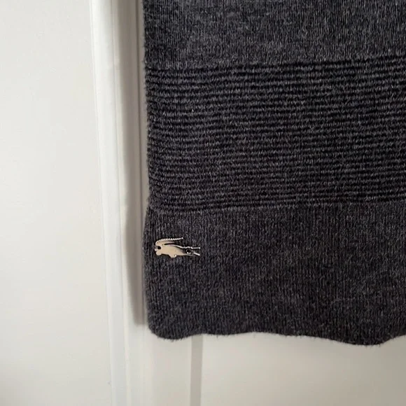 Lacoste Sweater - Picture 2 of 5